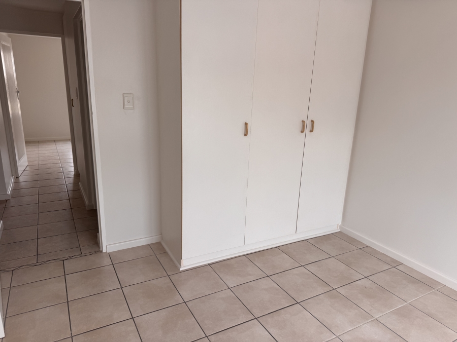 2 Bedroom Property for Sale in Hartenbos Central Western Cape